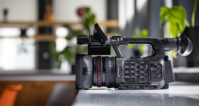 Canon XF-605 4K HDR Pro Camcorder